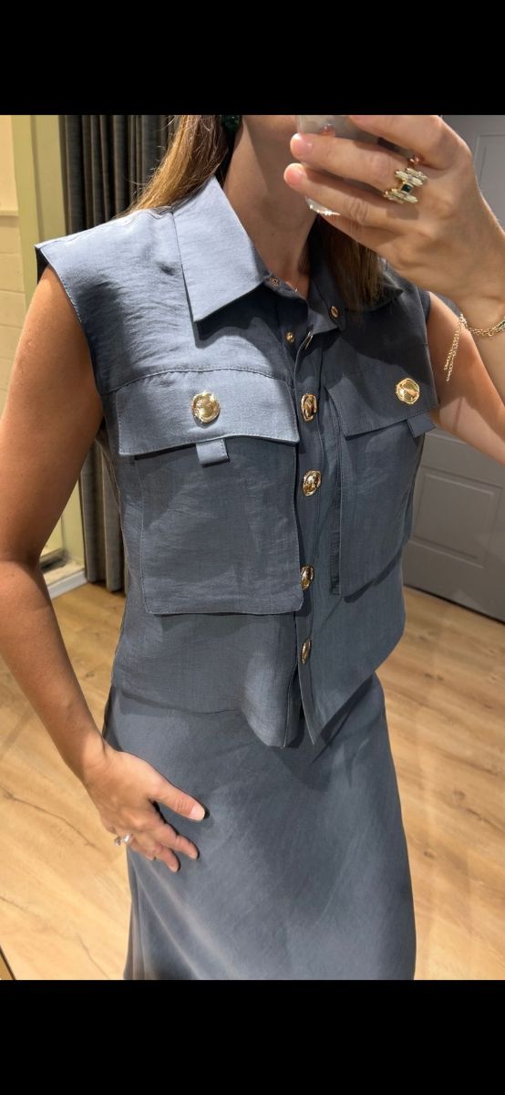 Yelekli Takım resmi